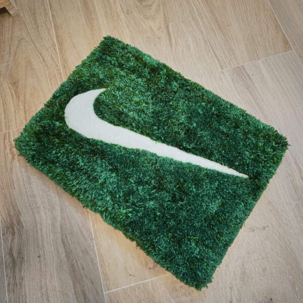 alfombra nike rug verde y blanco efecto pasto