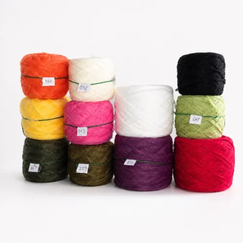 ovillos de lana para tufting profesional de 8 hebras y 480 colores